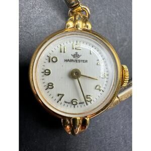 Vintage Harvester Unbreakable Mainspring Swiss Made Gold Tone Ladies Watch